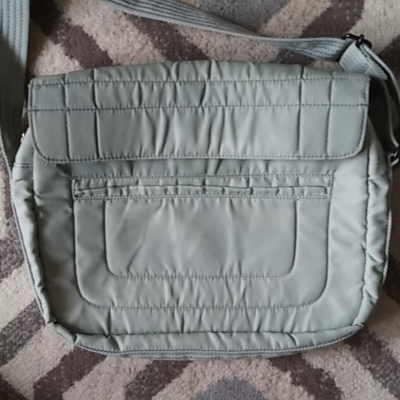 Clive Bag - Picture 4 of 6